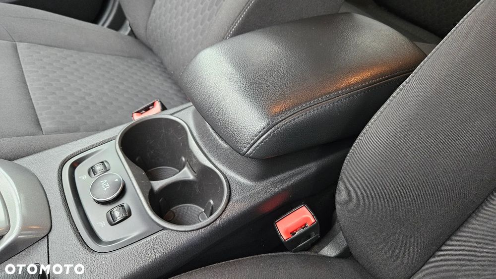 Ford Focus ver-1-6-tdci-titanium - 4