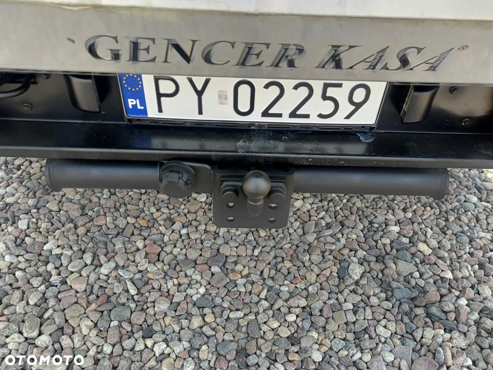 Ford Transit - 11