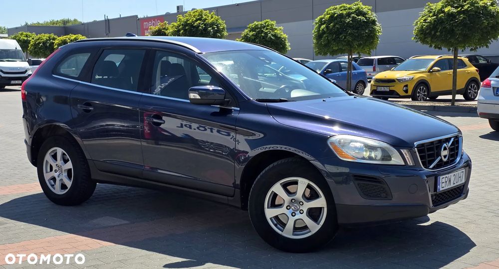 Volvo XC 60 T5 Powershift Momentum - 2