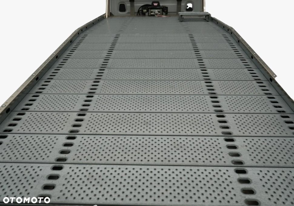 Iveco Daily 35C16 - 8