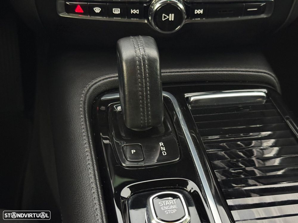 Volvo V60 2.0 T6 AWD TE R-Design Expression - 56