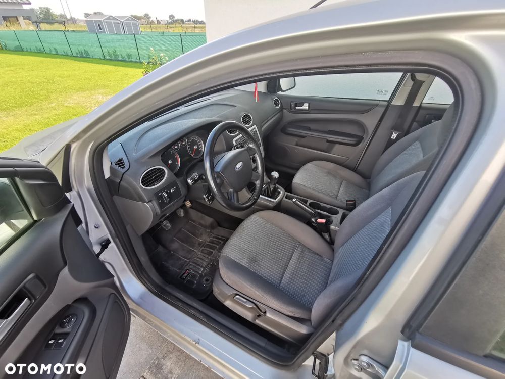 Ford Focus - 4