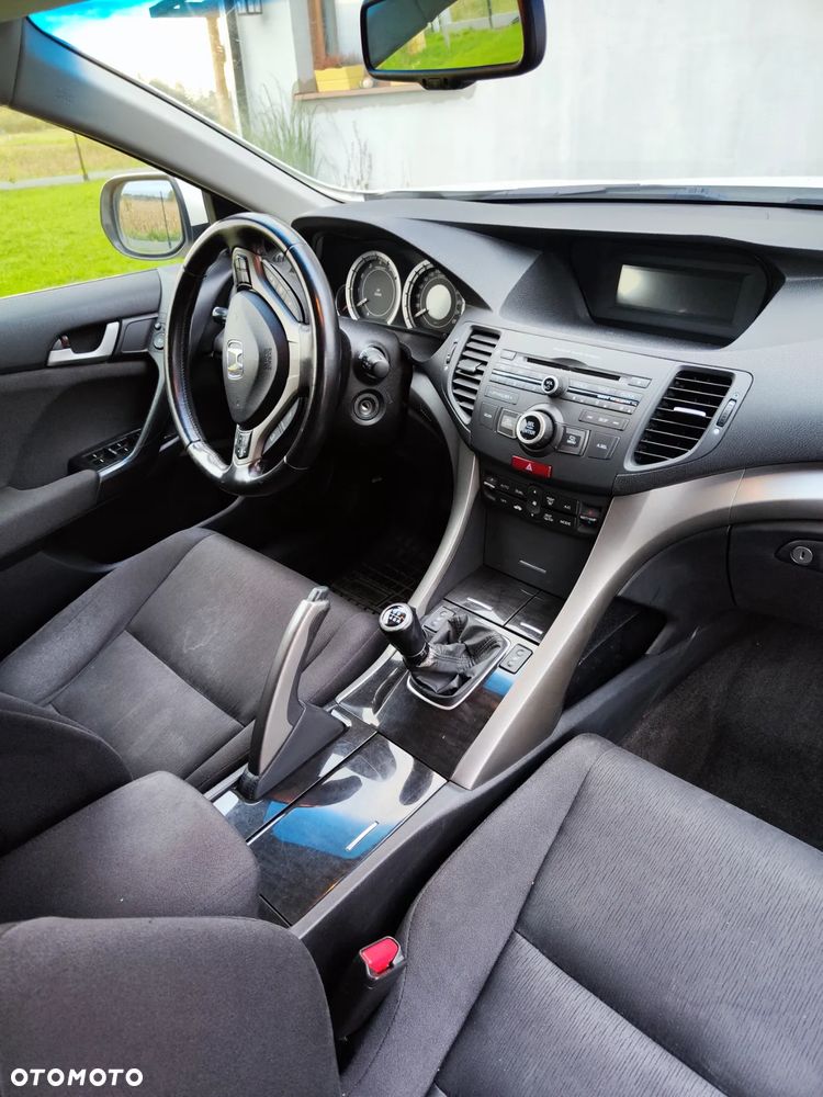 Honda Accord 2.2d Executive - 9