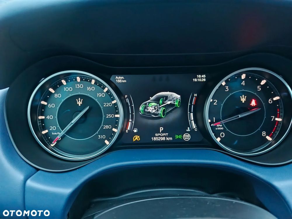 Maserati Ghibli 2021
