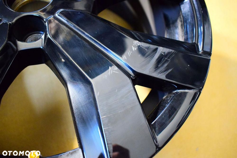 DACIA 16 Sandero Logan Nowy Model Oryginał - 2