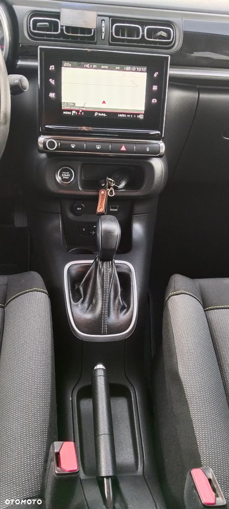 Citroën C3 Pure Tech 110 S&S EAT6 SHINE - 9