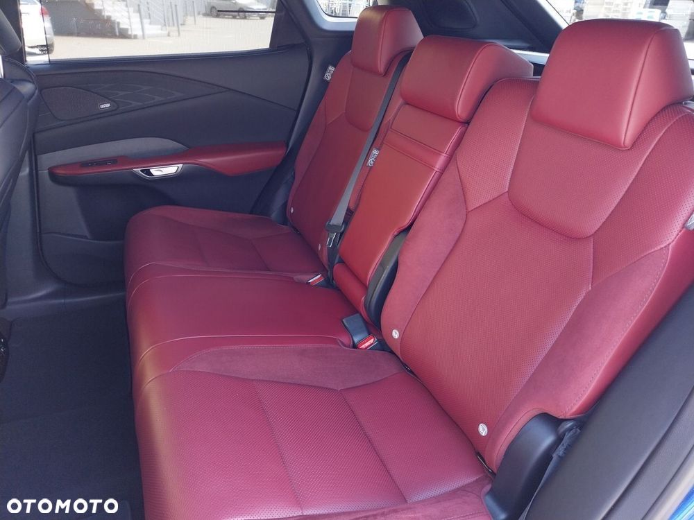 Lexus RX - 17