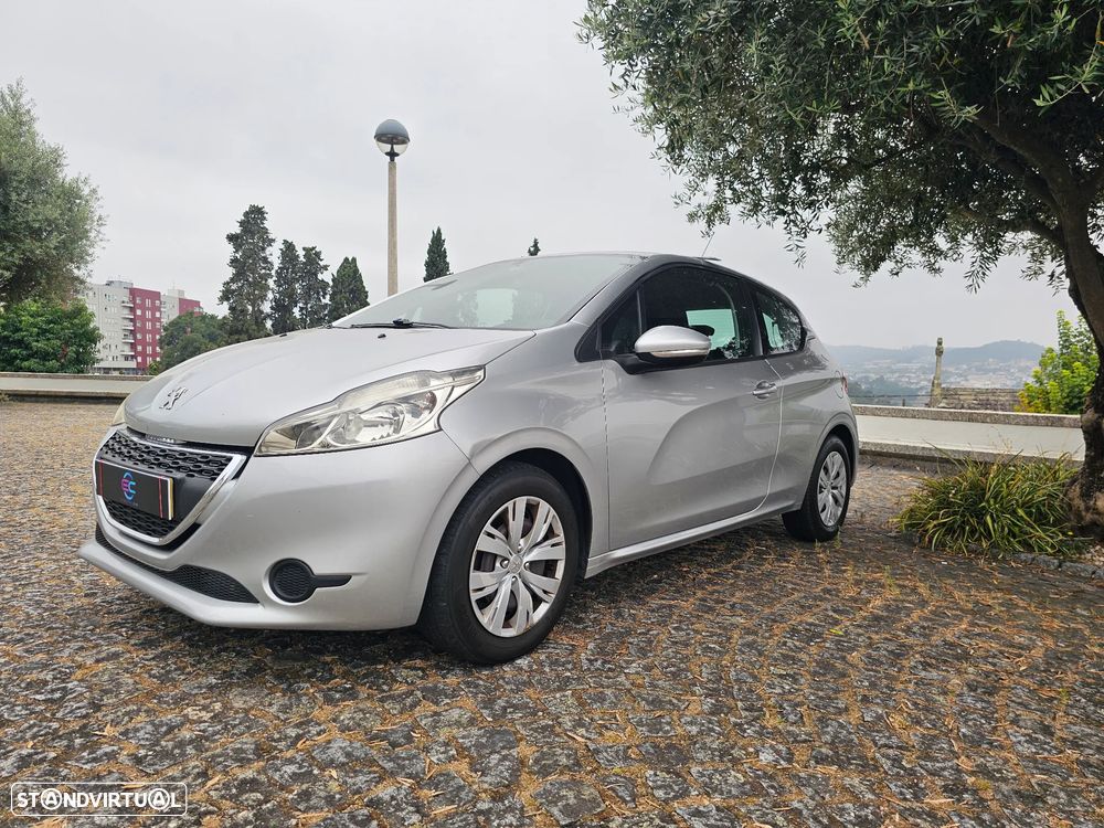 Peugeot 208 1.4 HDi Active - 4