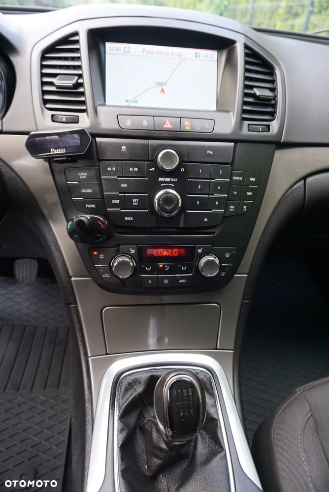 Opel Insignia 1.6 Turbo Design Edition - 24