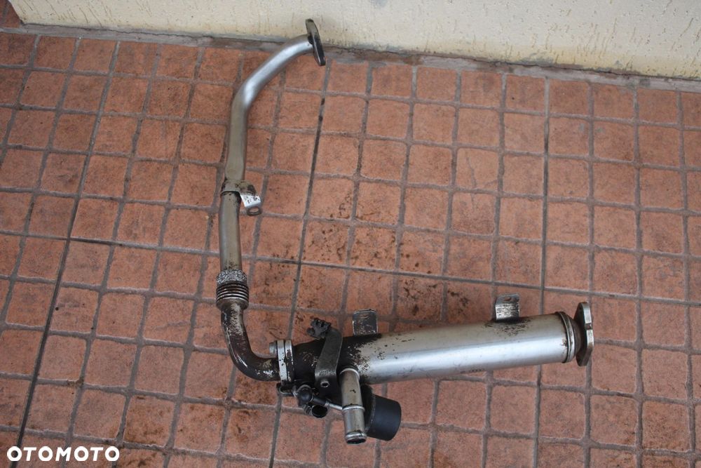 CHŁODNICZKA SPALIN EGR VW PASSAT B6 2.0 TDI 03G131512AE