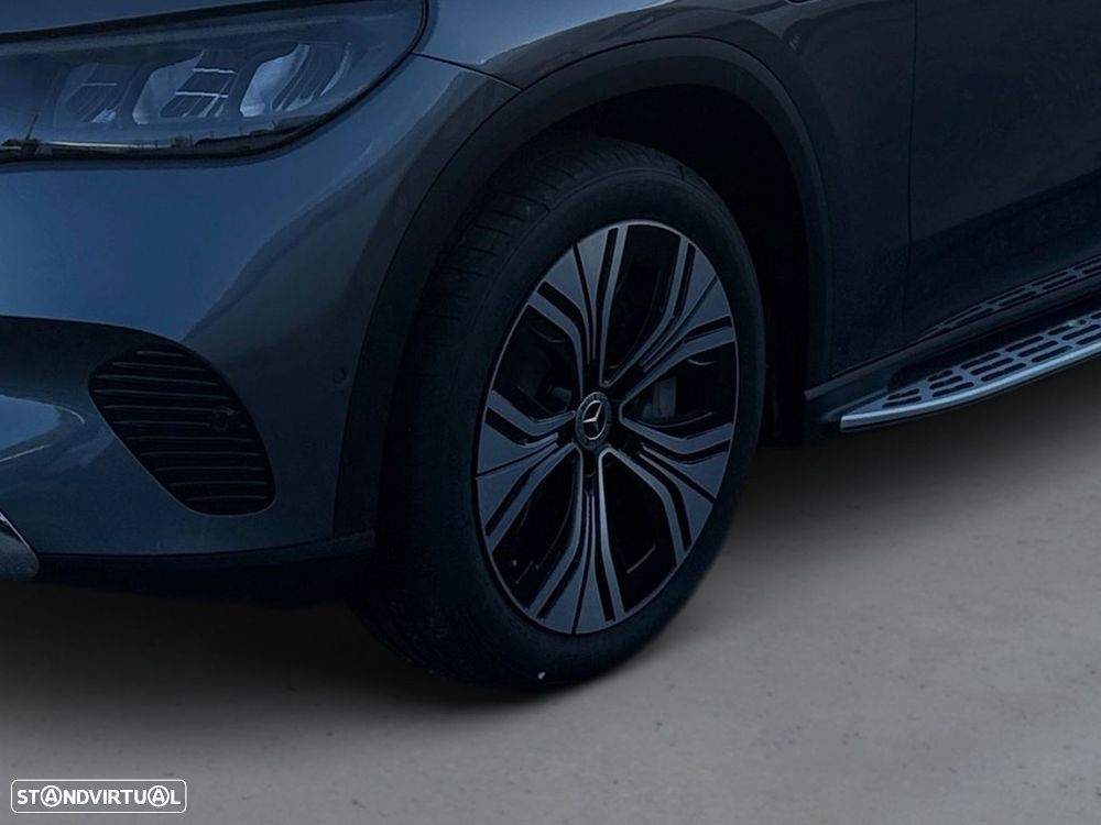 Mercedes-Benz EQE SUV 300 - 9