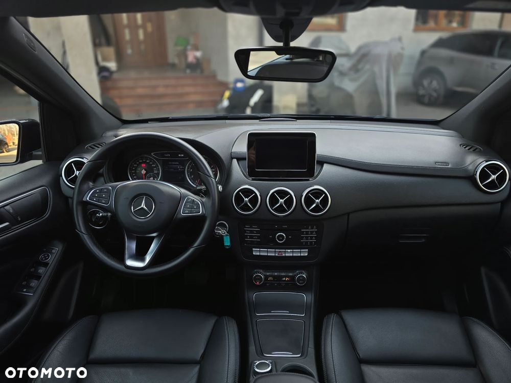 Mercedes-Benz Klasa B - 27