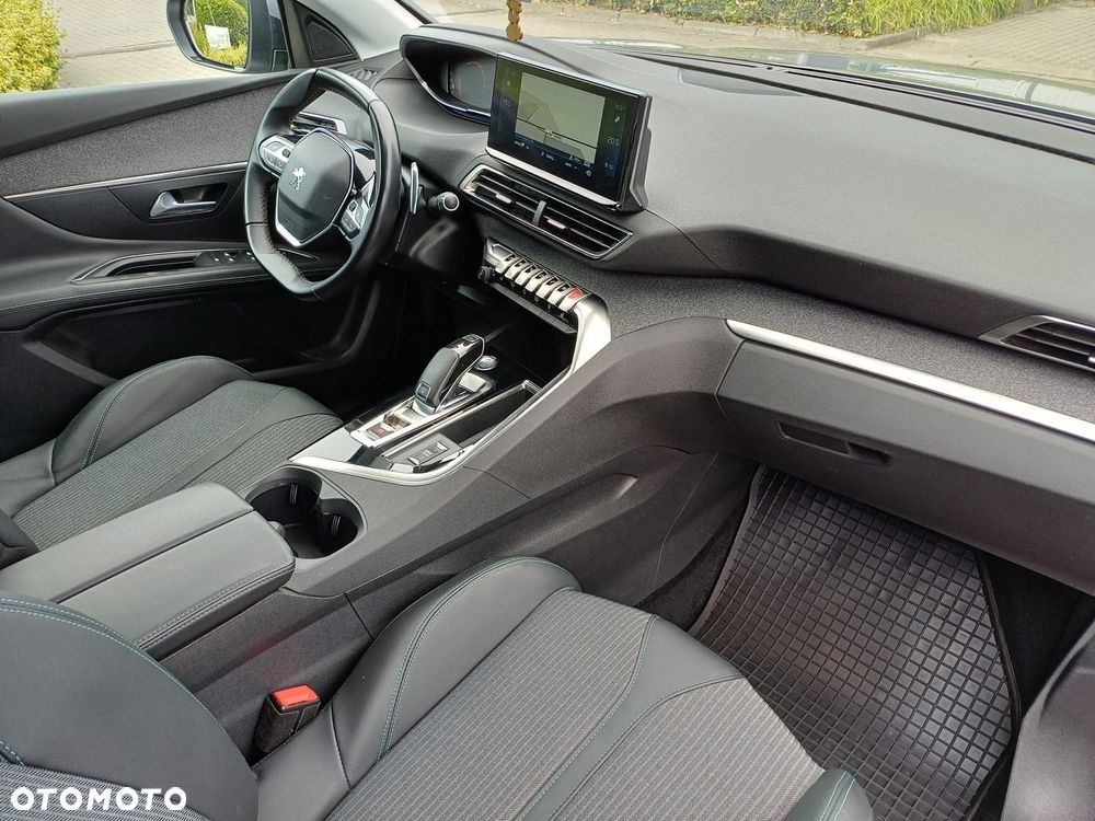 Peugeot 3008 - 13
