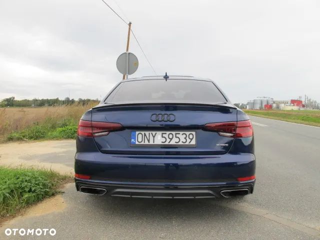 Audi A4 - 4