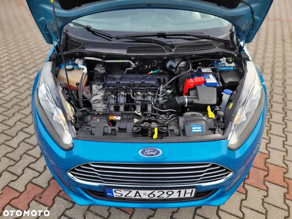 Ford Fiesta 1.25 Silver X plus EU5 - 28