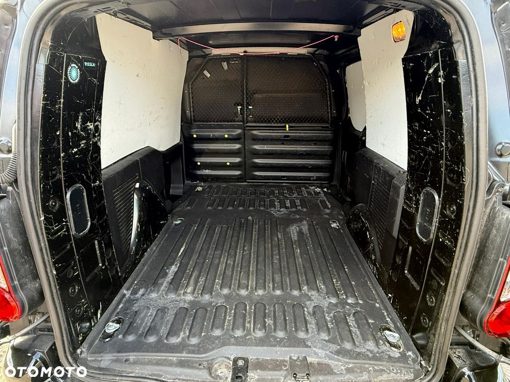 Citroën BERLINGO - 25