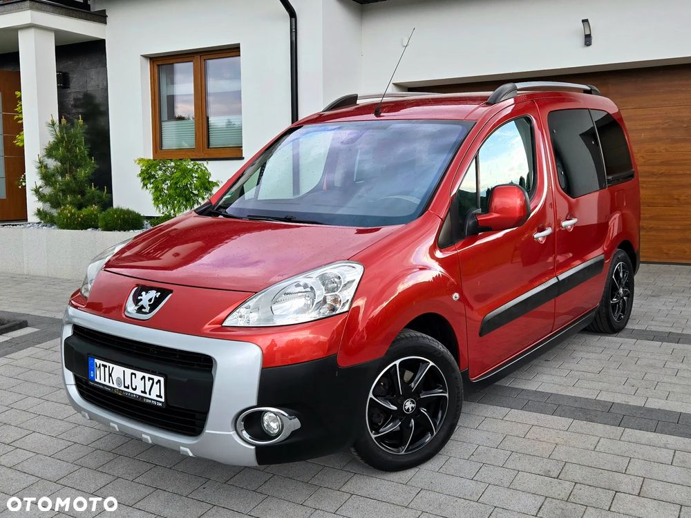 Peugeot Partner 110 Tendance mit Familien-Paket - 1