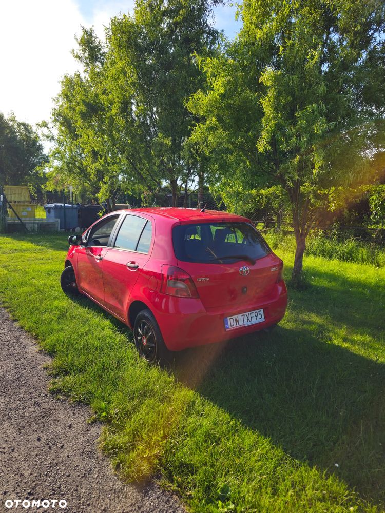 Toyota Yaris - 5
