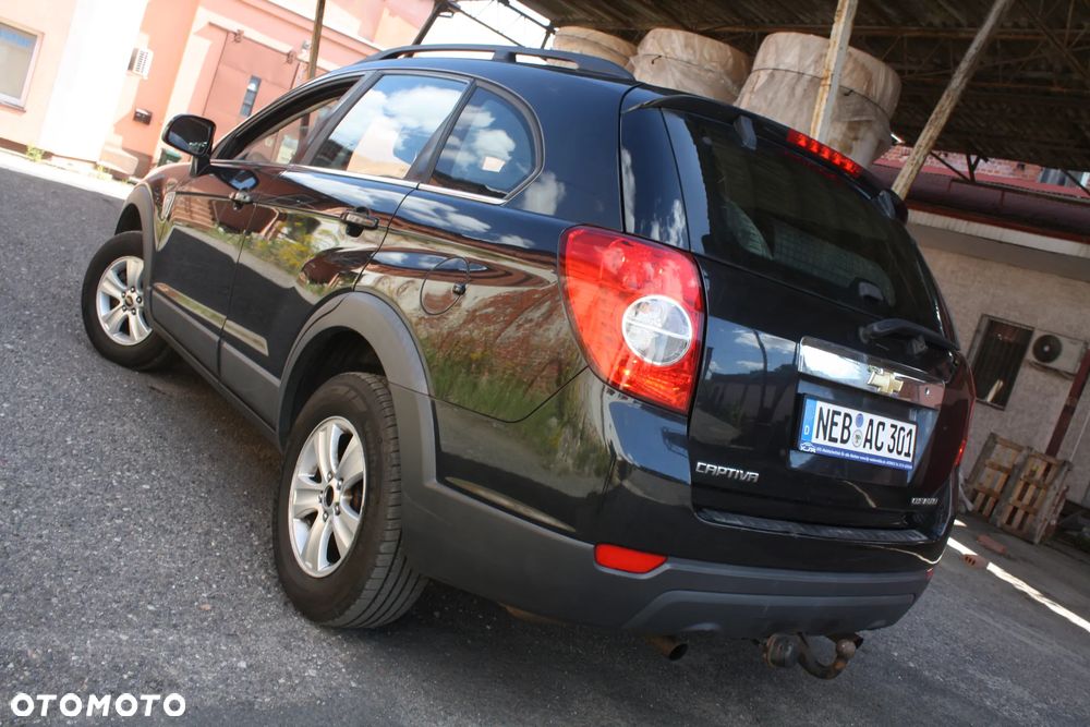 Chevrolet Captiva 2.4 2WD 5 Sitzer LS - 12