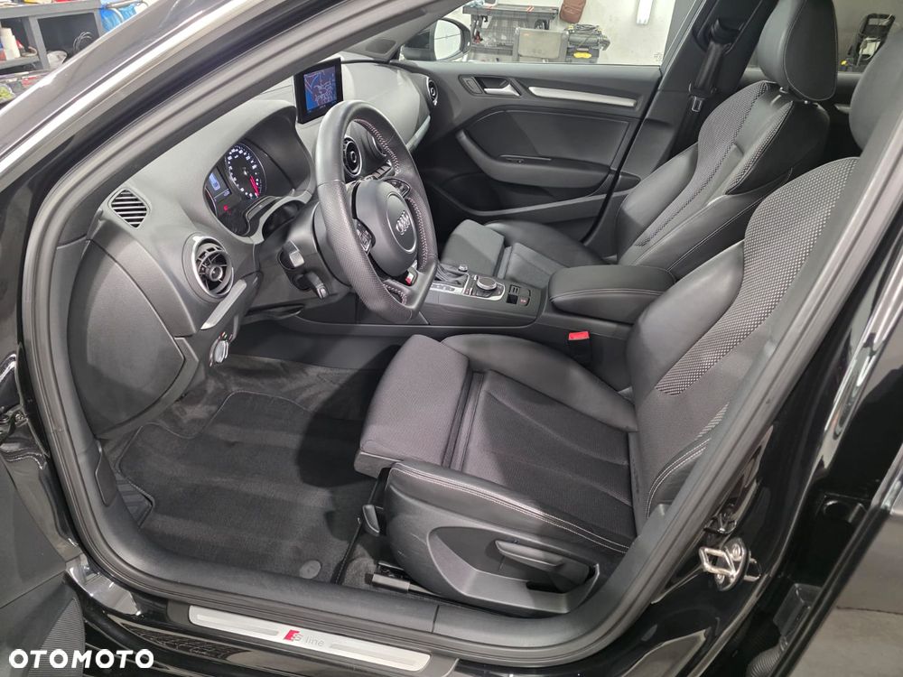 Audi A3 Sportback 2.0 TDI S tronic S line Sportpaket - 39