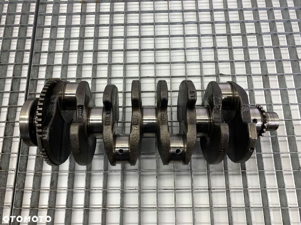 WAŁ KORBOWY  SKODA SUPERB I (3U4) 2001 - 2008 1.9 TDI 96 kW [130 KM] olej napędowy 2001 - 2008 - 1