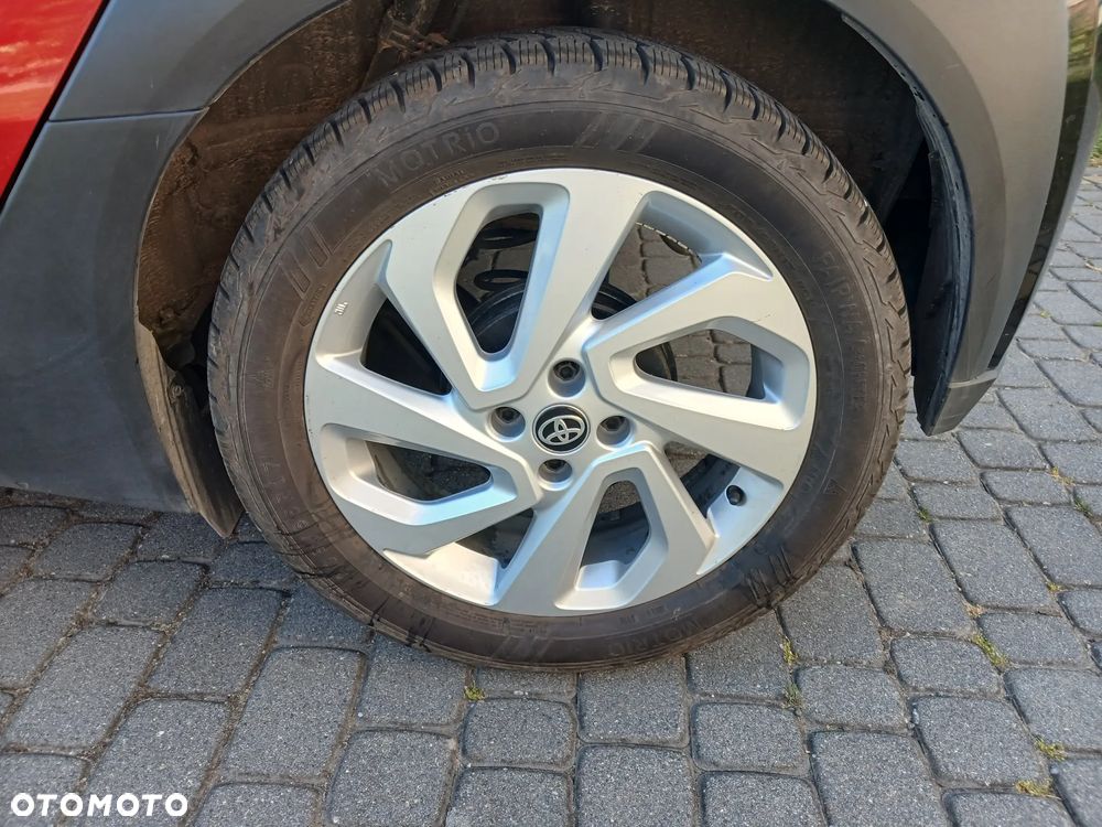 Toyota Aygo X 1.0 VVT-i Undercover - 11