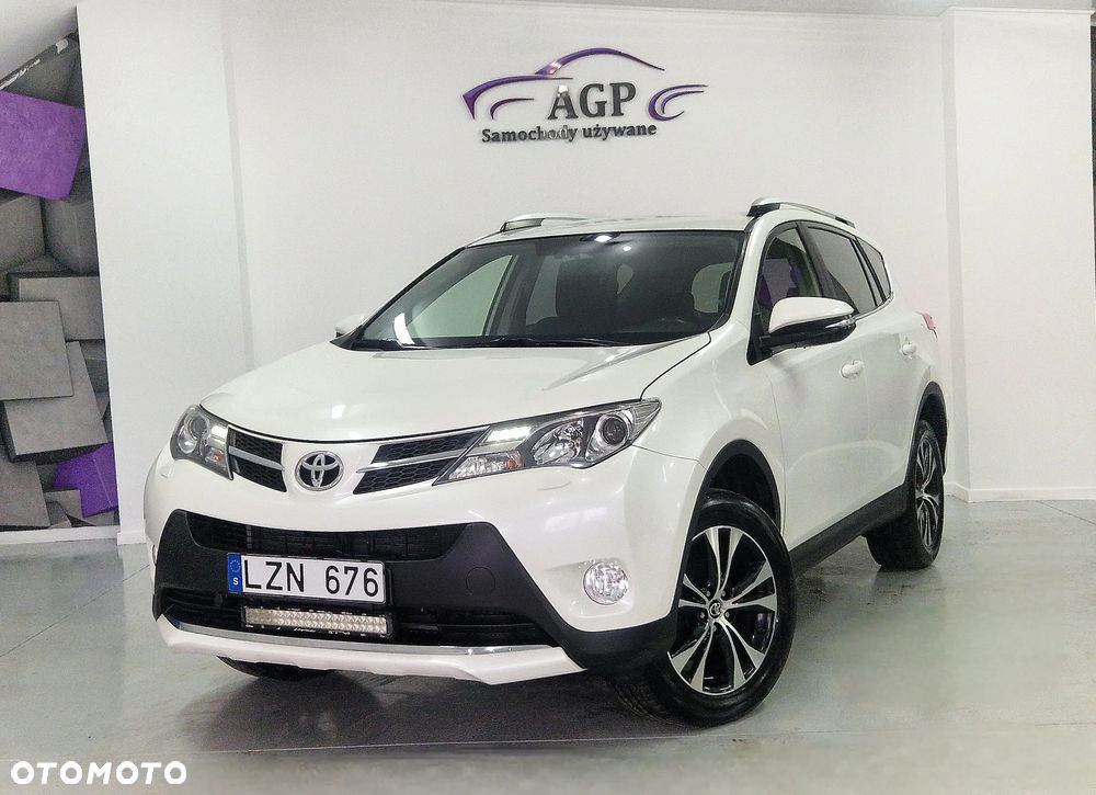 Toyota RAV4 - 1