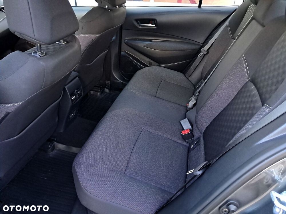 Toyota Corolla 1.8 Hybrid Comfort - 14