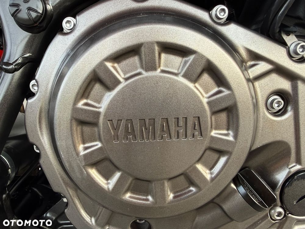 Yamaha Super Tenere - 24