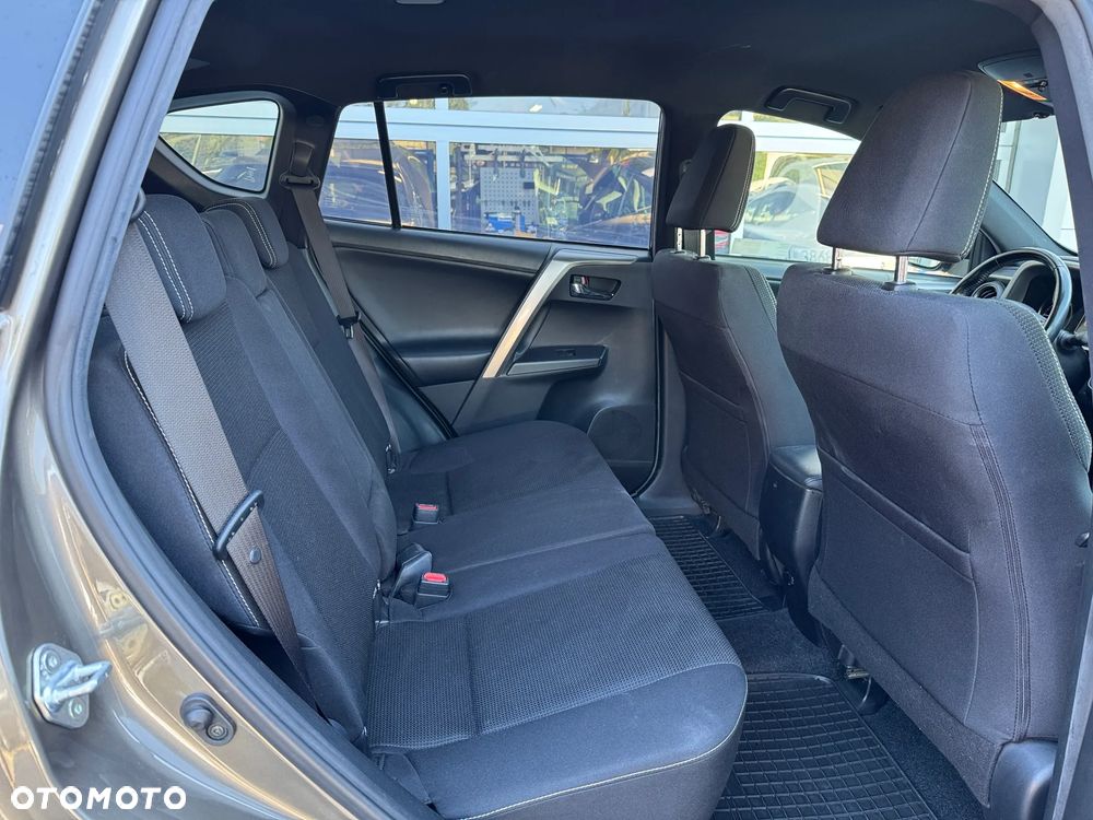 Toyota RAV4 2.0 D-4D Premium 4x2 - 16