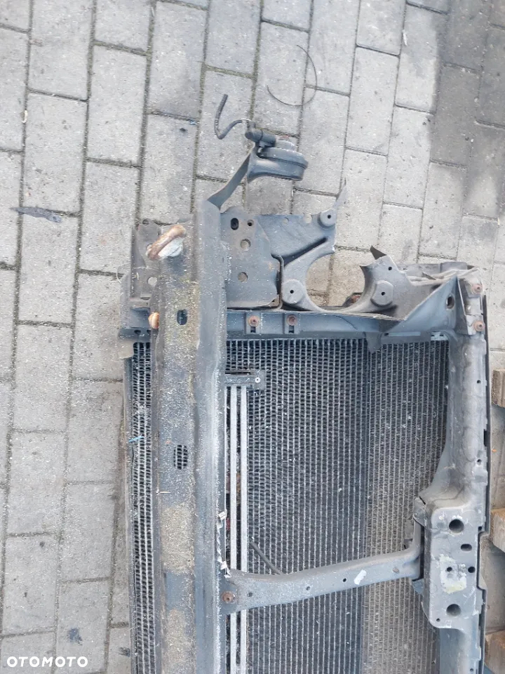 Pas przedni chłodnice wzmocnienie vw touareg 2.5 tdi - 3