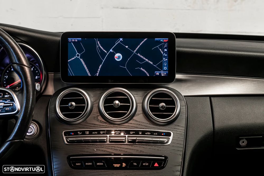 Mercedes-Benz C 300 de Avantgarde - 18