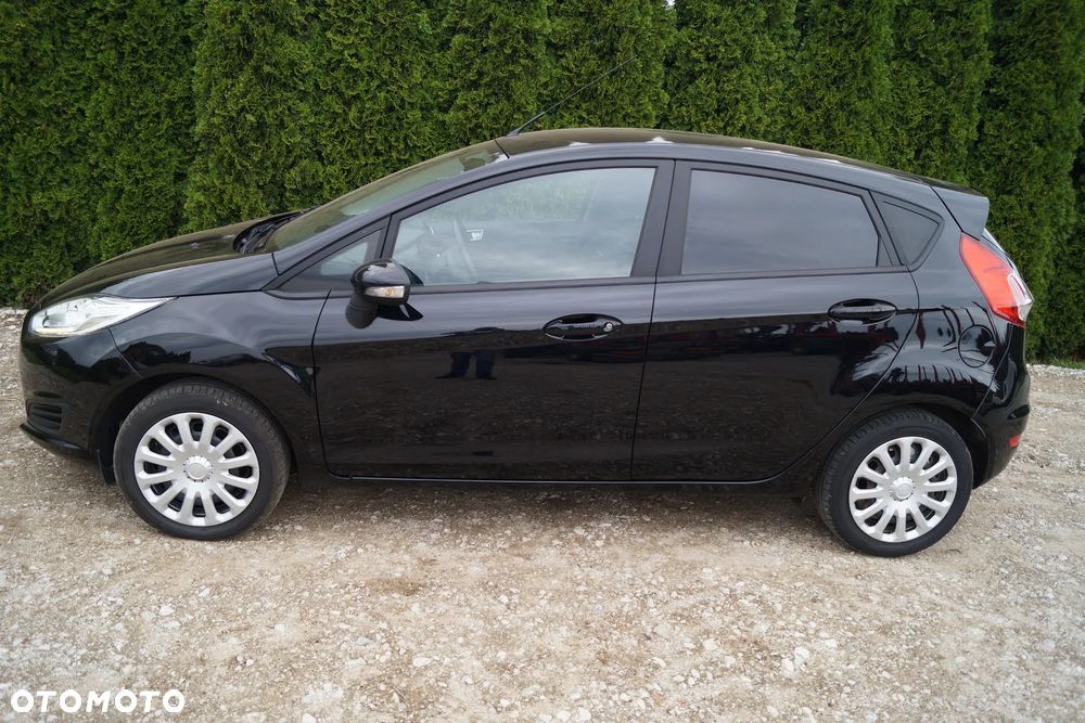 Ford Fiesta 1.0 Champions Edition - 9