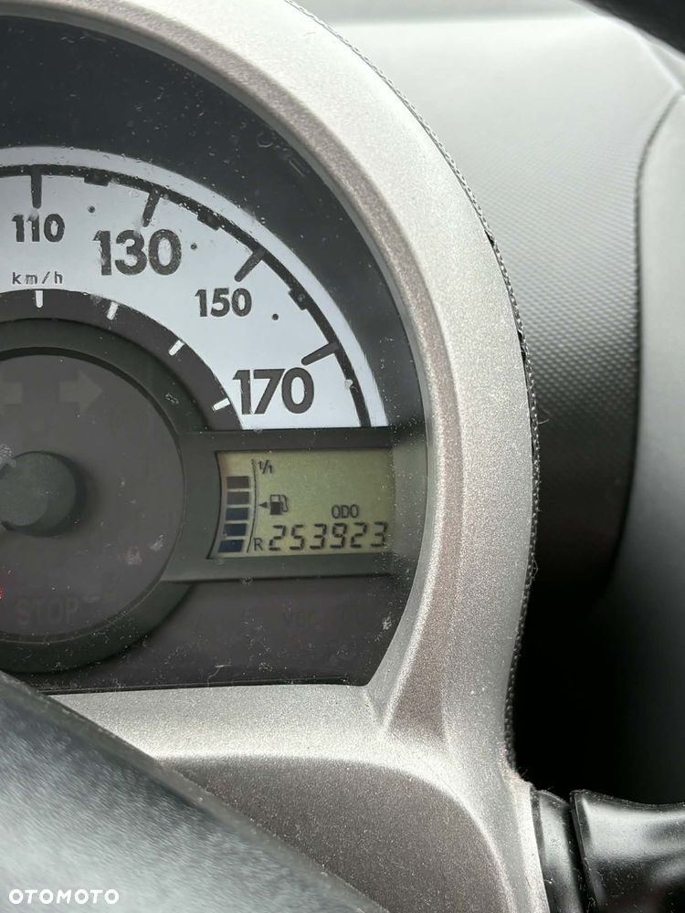 Toyota Aygo - 8