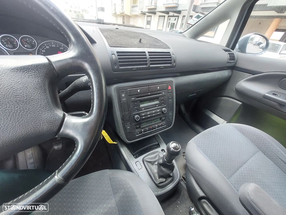 VW Sharan 2.0 TDi BlueMotion - 8