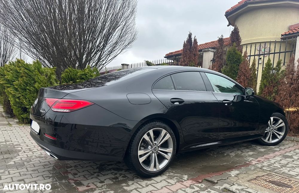 Mercedes-Benz CLS 350 d 4MATIC 9G-TRONIC AMG Line - 24