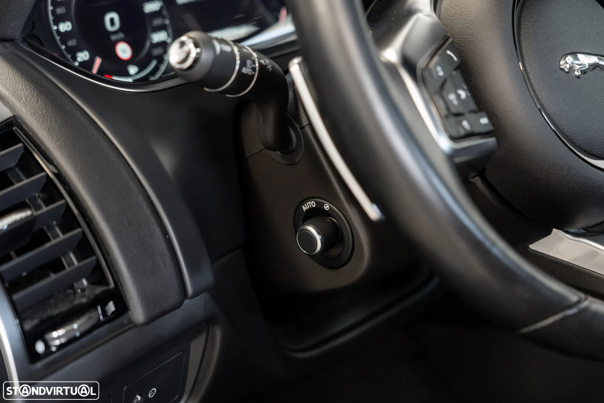 Jaguar F-Type 2.0 i4 R-Dynamic - 20