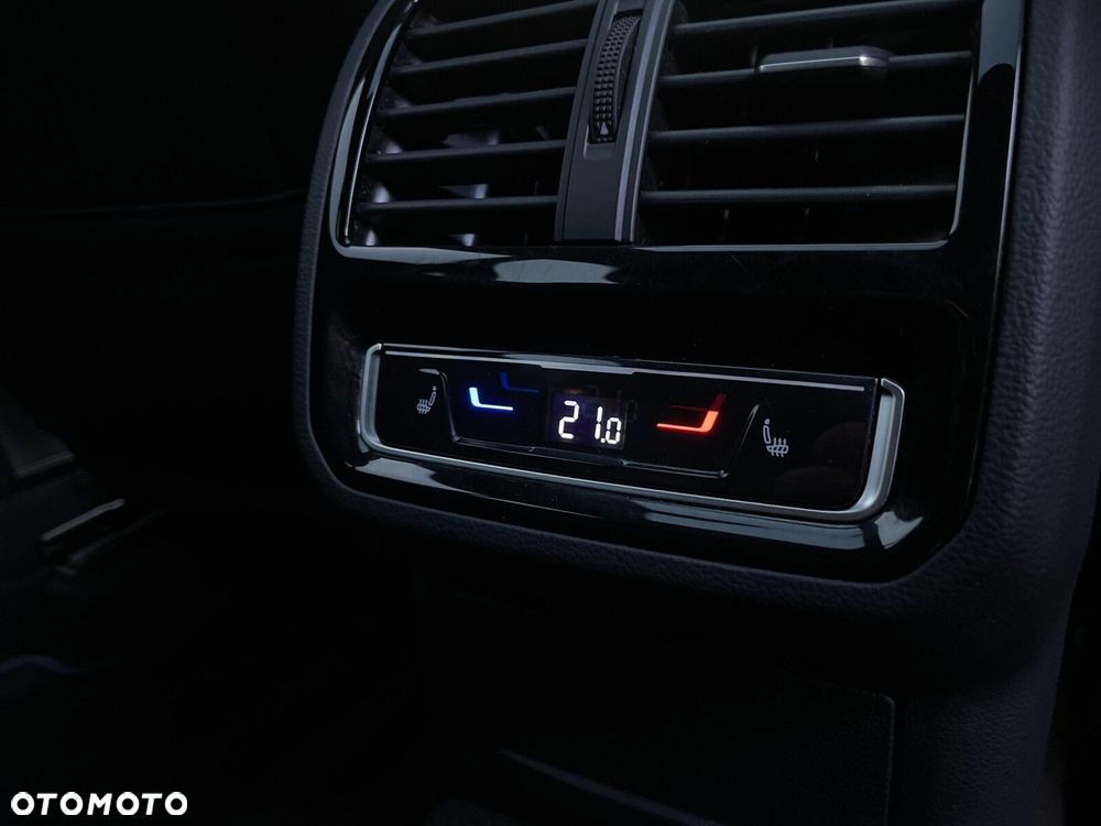 Volkswagen Arteon 2.0 TSI 4Motion R DSG - 23
