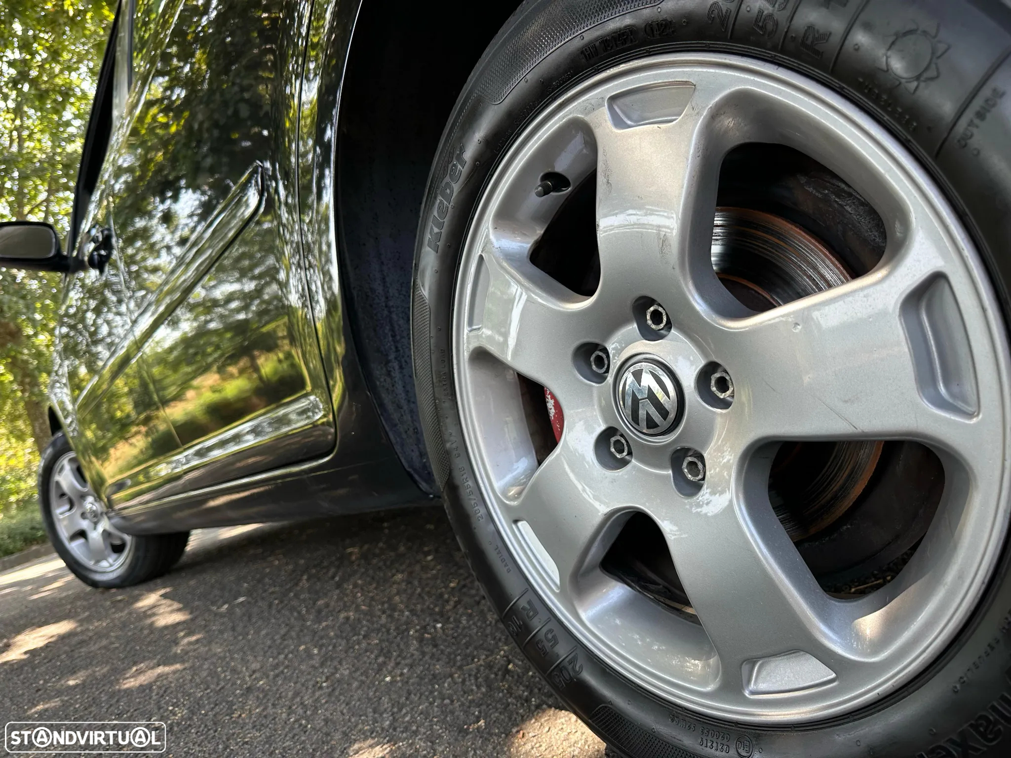VW Touran 1.9 TDi Highline EC 7L - 7