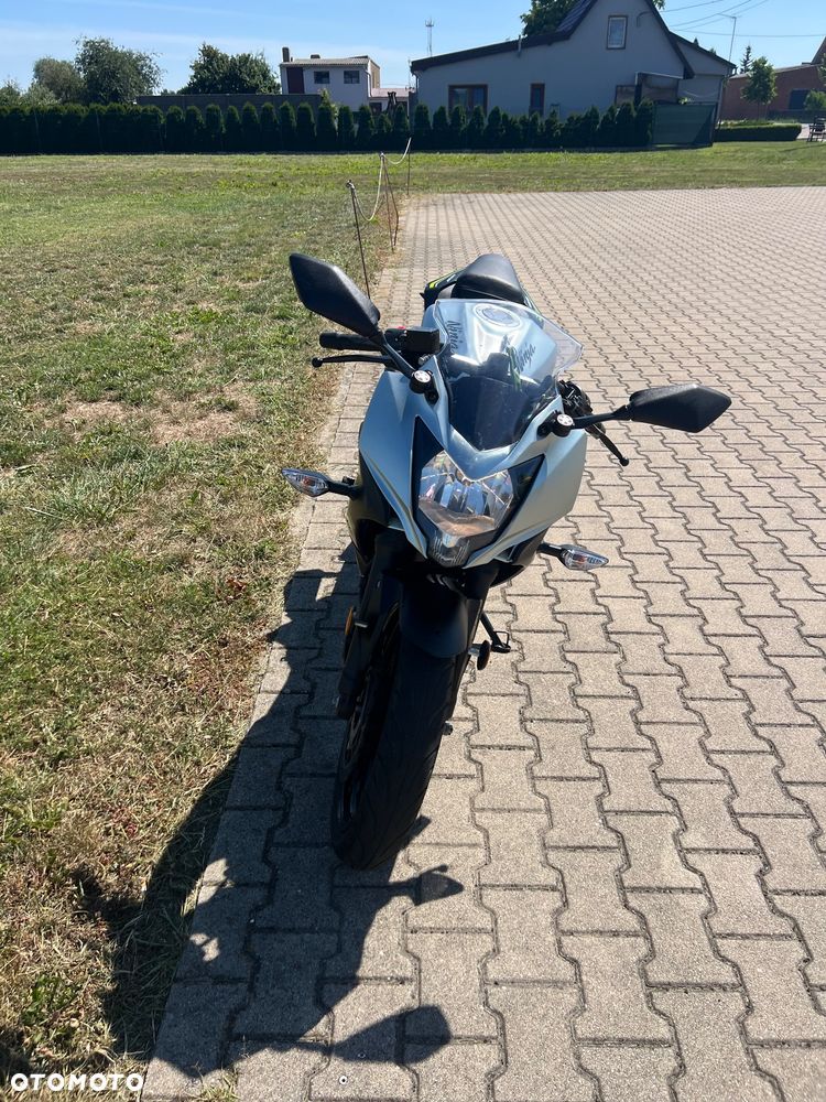 Kawasaki Ninja - 8
