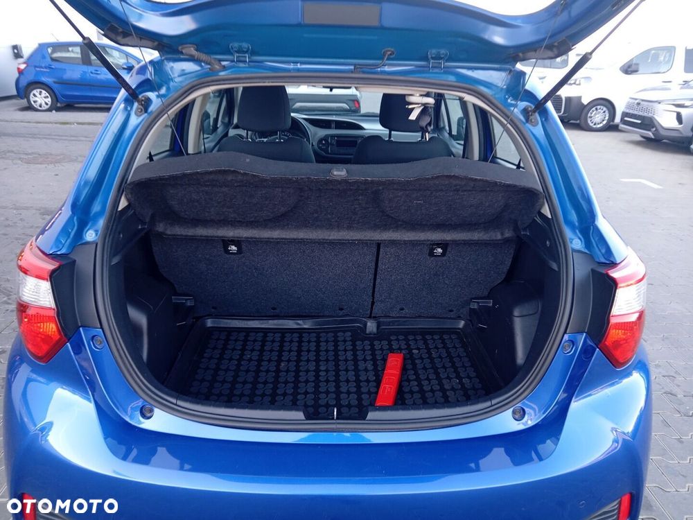 Toyota Yaris - 12