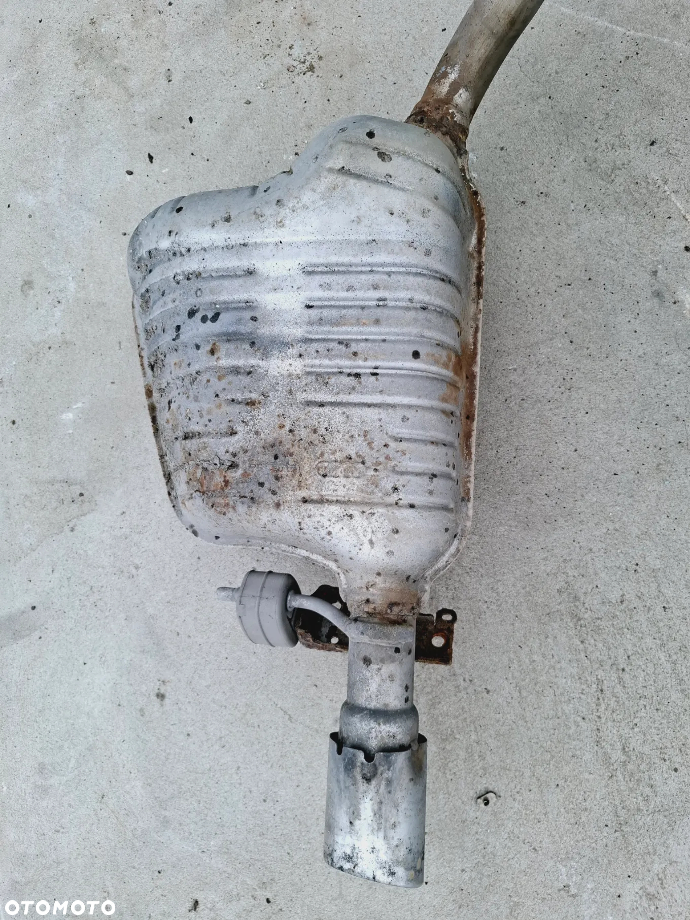 Tłumik Tłumiki Rura Układ Wydechowy Wydechu 2.4 2.8 3.2 Audi A6 C6 - 19
