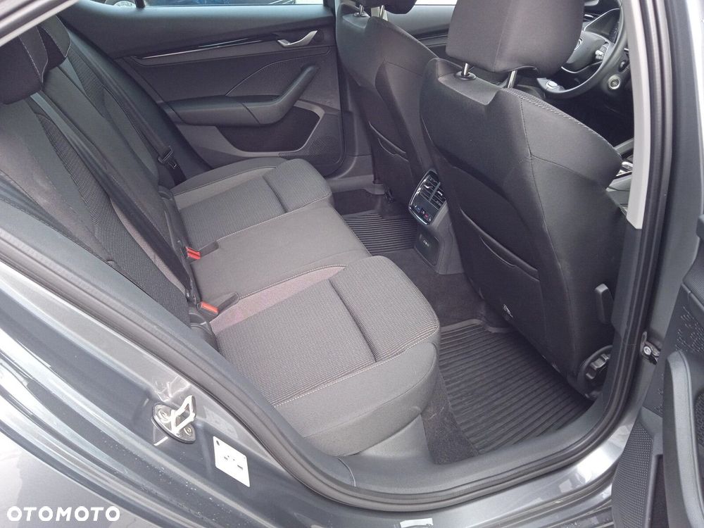 Skoda Octavia - 14