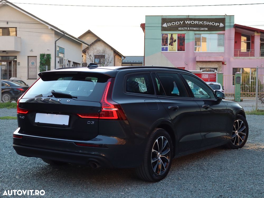 Volvo V60 D3 Geartronic Momentum Pro - 5