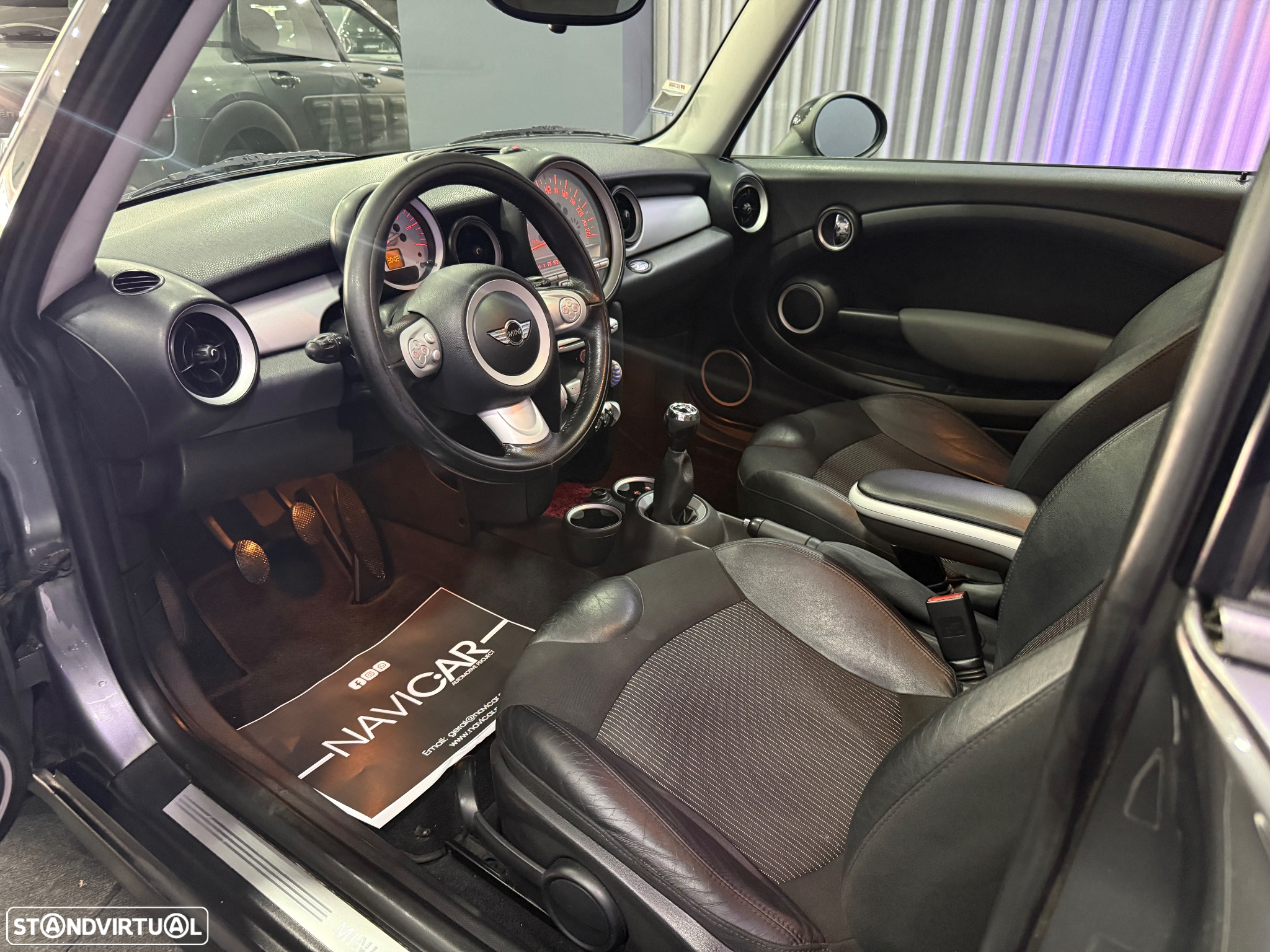 MINI 3 Portas Cooper D - 5