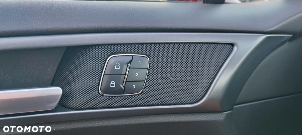 Ford Mondeo 2.0 EcoBlue Trend - 18