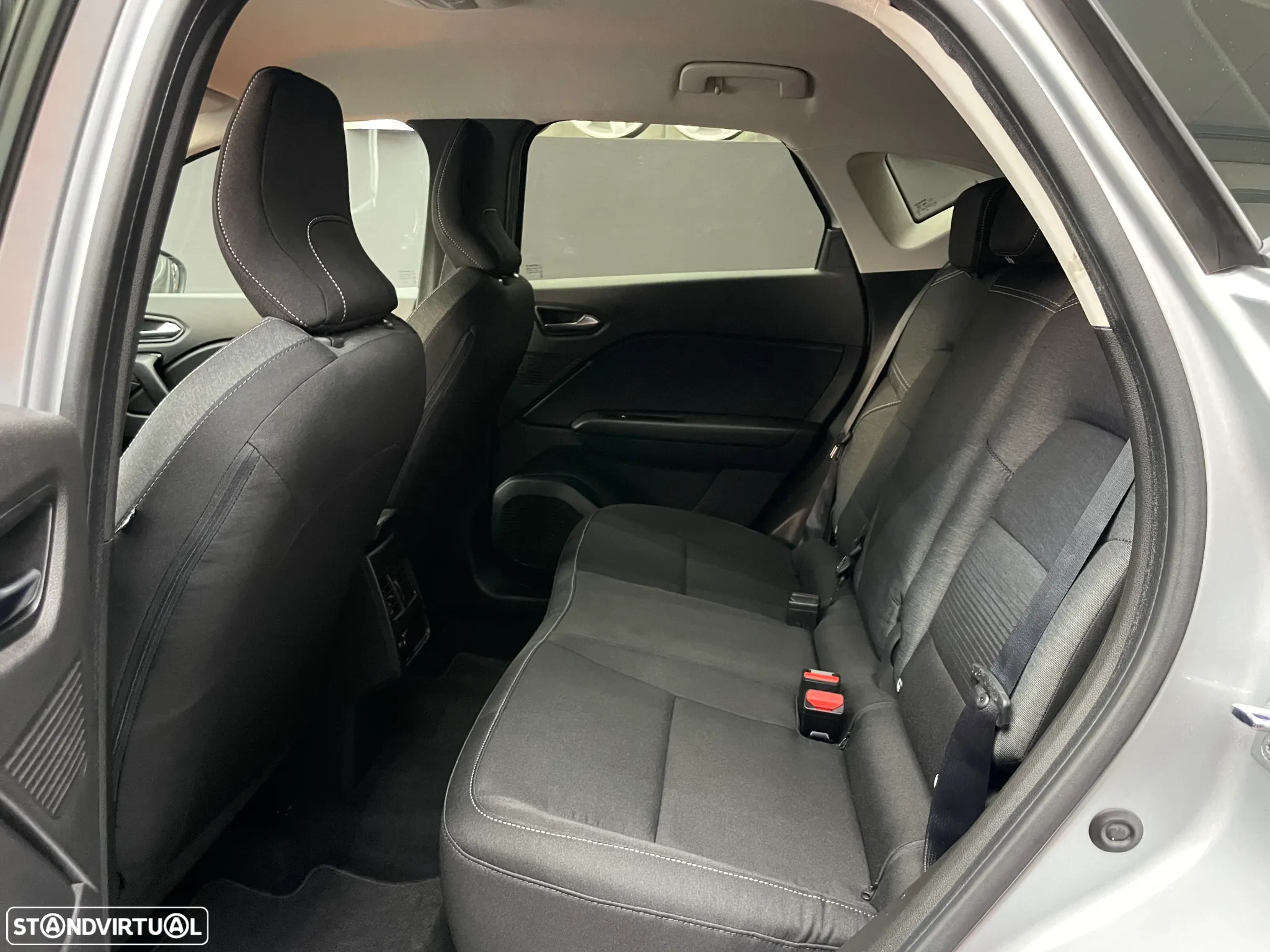 Renault Captur BLUE dCi 115 EDC INTENS - 6