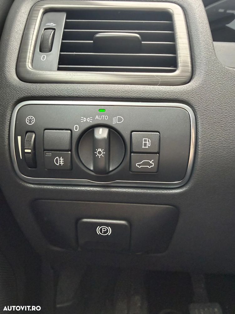 Volvo V70 D2 Linje Classic - 14