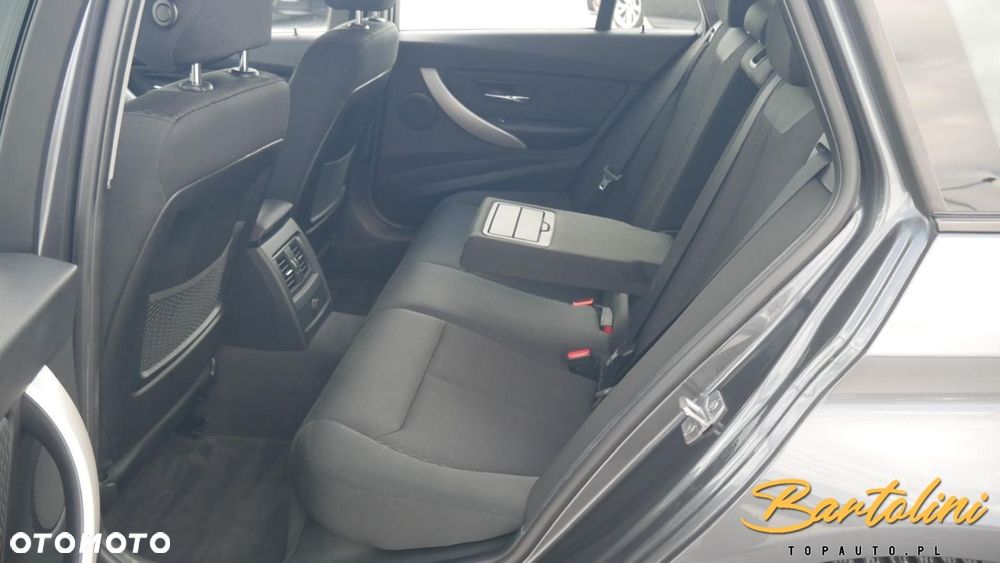 BMW Seria 3 - 20