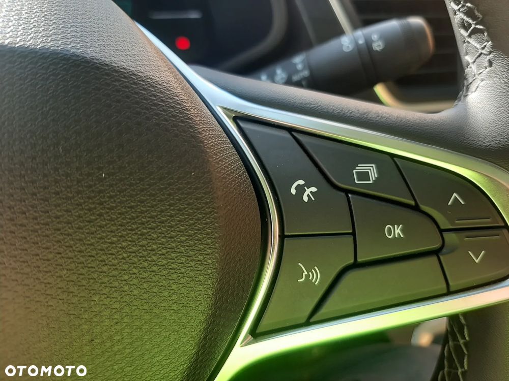 Renault Trafic 2.0 dCi EDC - 26